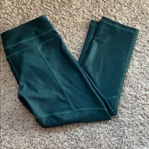 Stone Fox Capri leggings